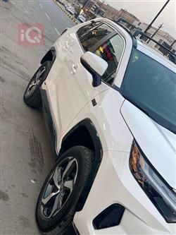 تويوتا راف 4